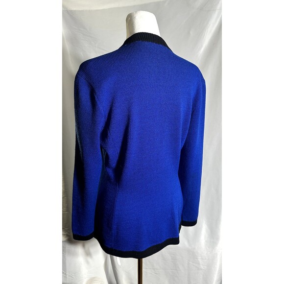 St John Knit Custom Navy Cardigan with Blue Gold Buttons - Picture 3 of 4